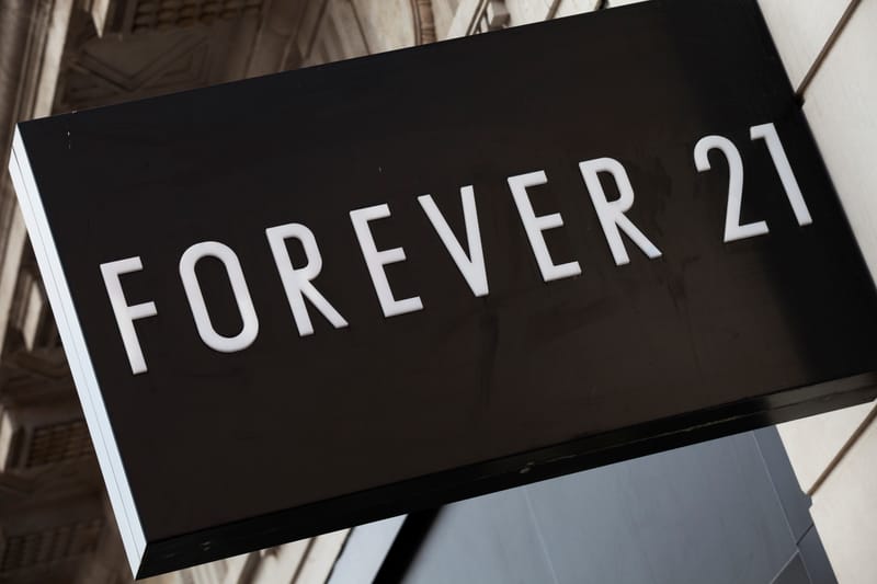 Forever 21 Ferme Sa Dernière Boutique Parisienne Et Quitte Définitivement La France