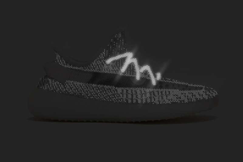 Photo YEEZY BOOST 350 V2 "Static Reflective"