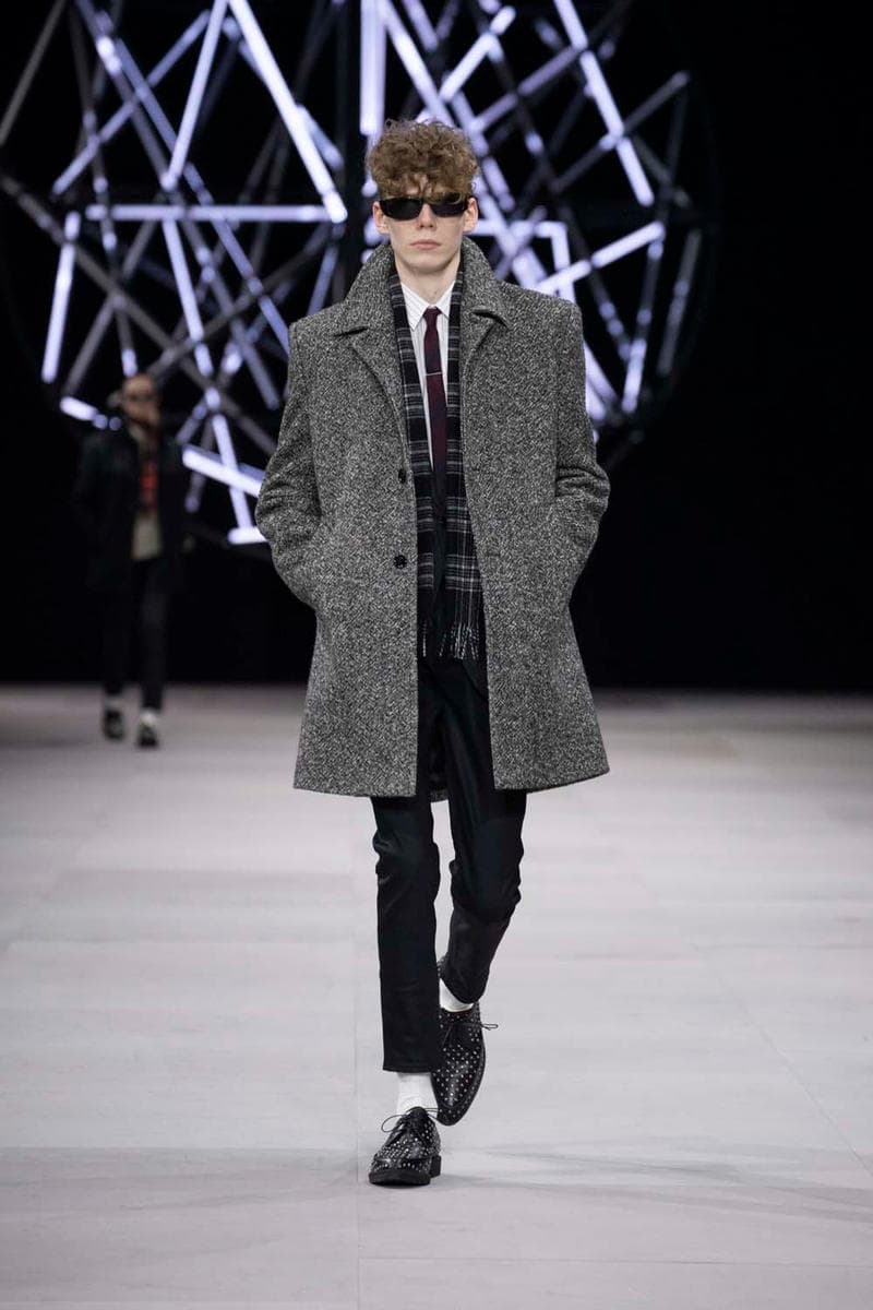 Photos Du Défilé Automne/Hiver 2019 CELINE