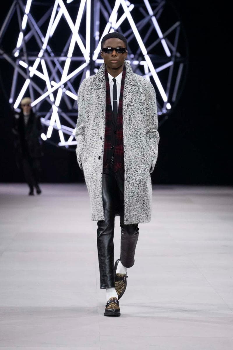 Photos Du Défilé Automne/Hiver 2019 CELINE