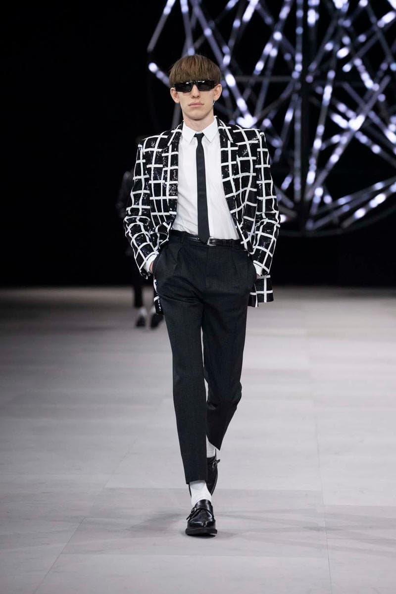 Photos Du Défilé Automne/Hiver 2019 CELINE