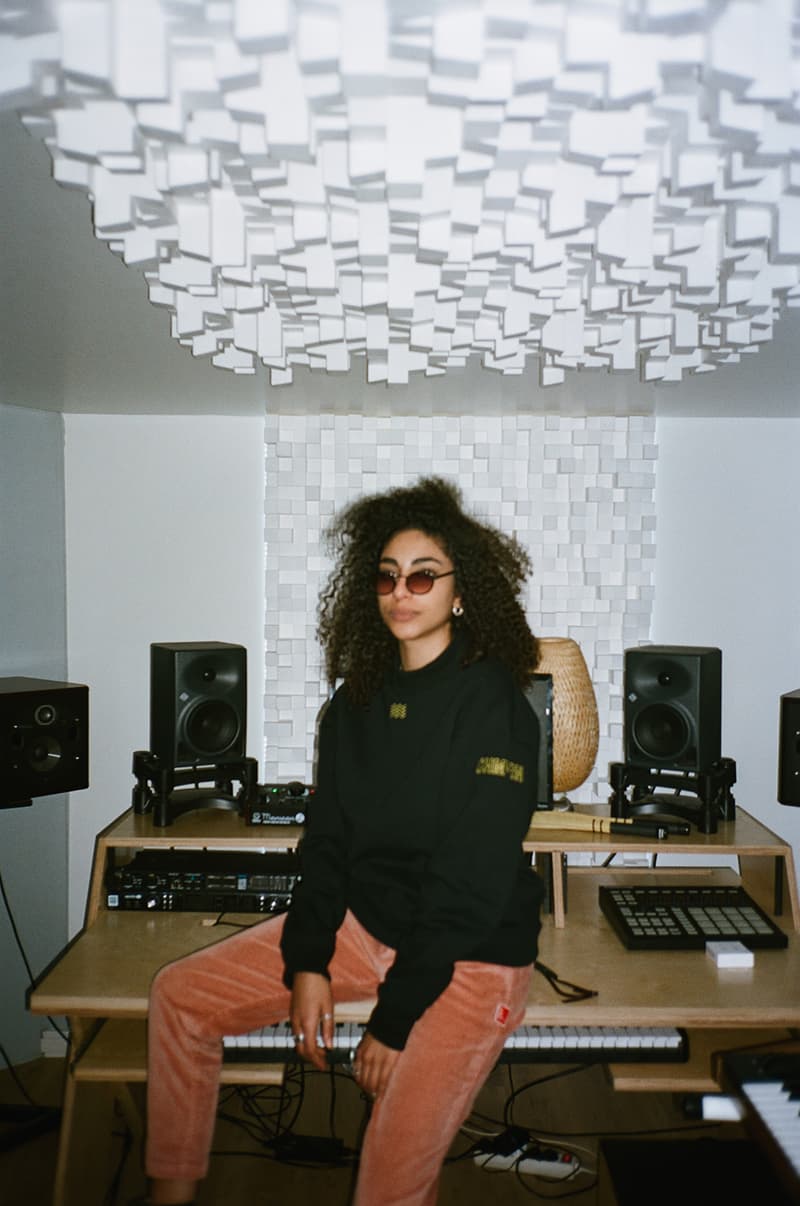 Photo Du Lookbook CHMPGN x Roche Musique