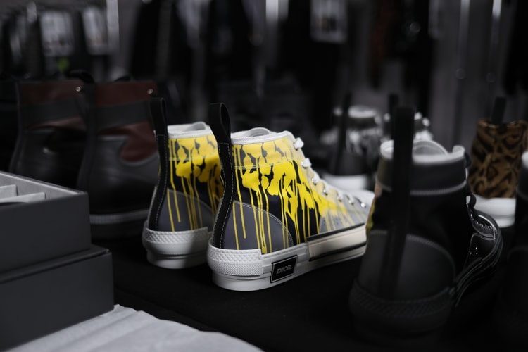 Dans Les Backstages Du Défilé Dior De La Fashion Week De Paris