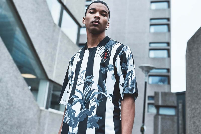 Nike Dévoile De Nouveaux Maillots Fleuris