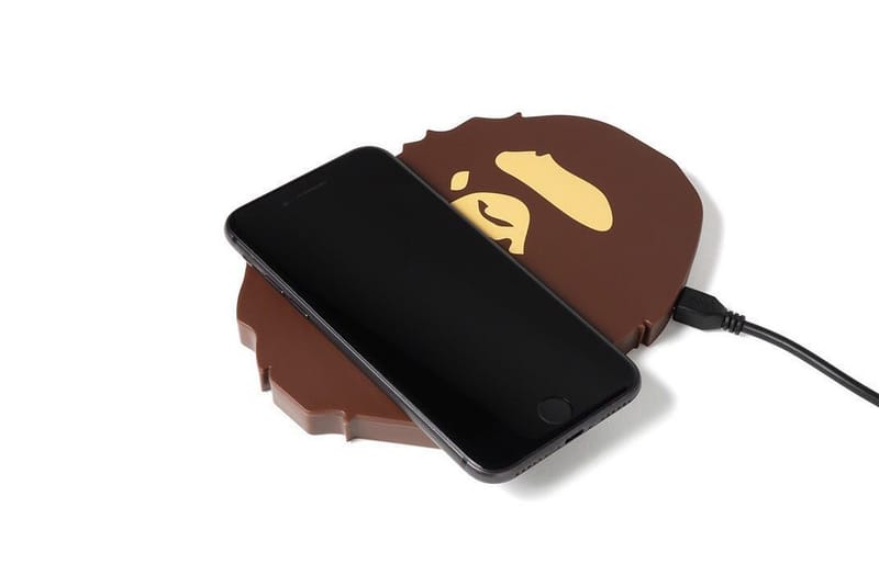 BAPE Devrait Sortir Une Station De Recharge Sans-Fil À L'Effigie De Son Logo "APE Head"