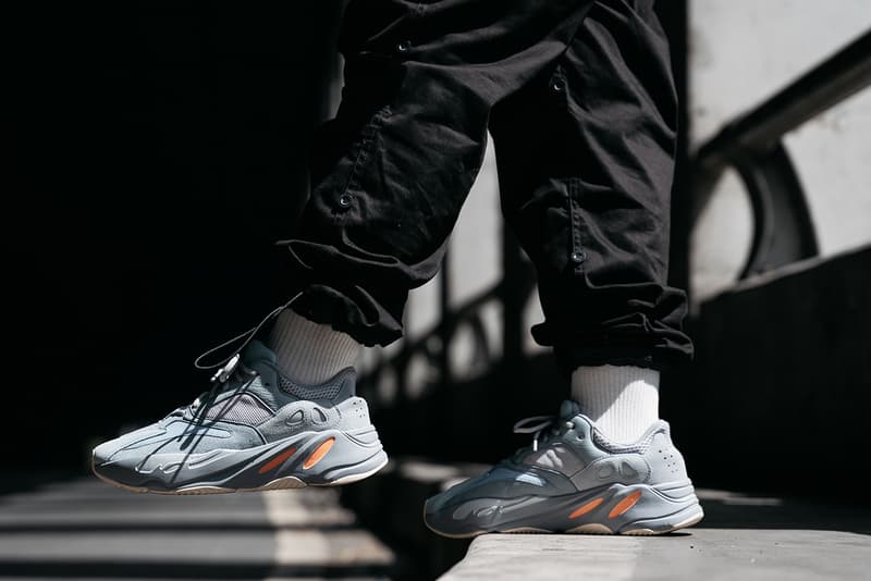 Photo YEEZY BOOST 700 "Inertia"