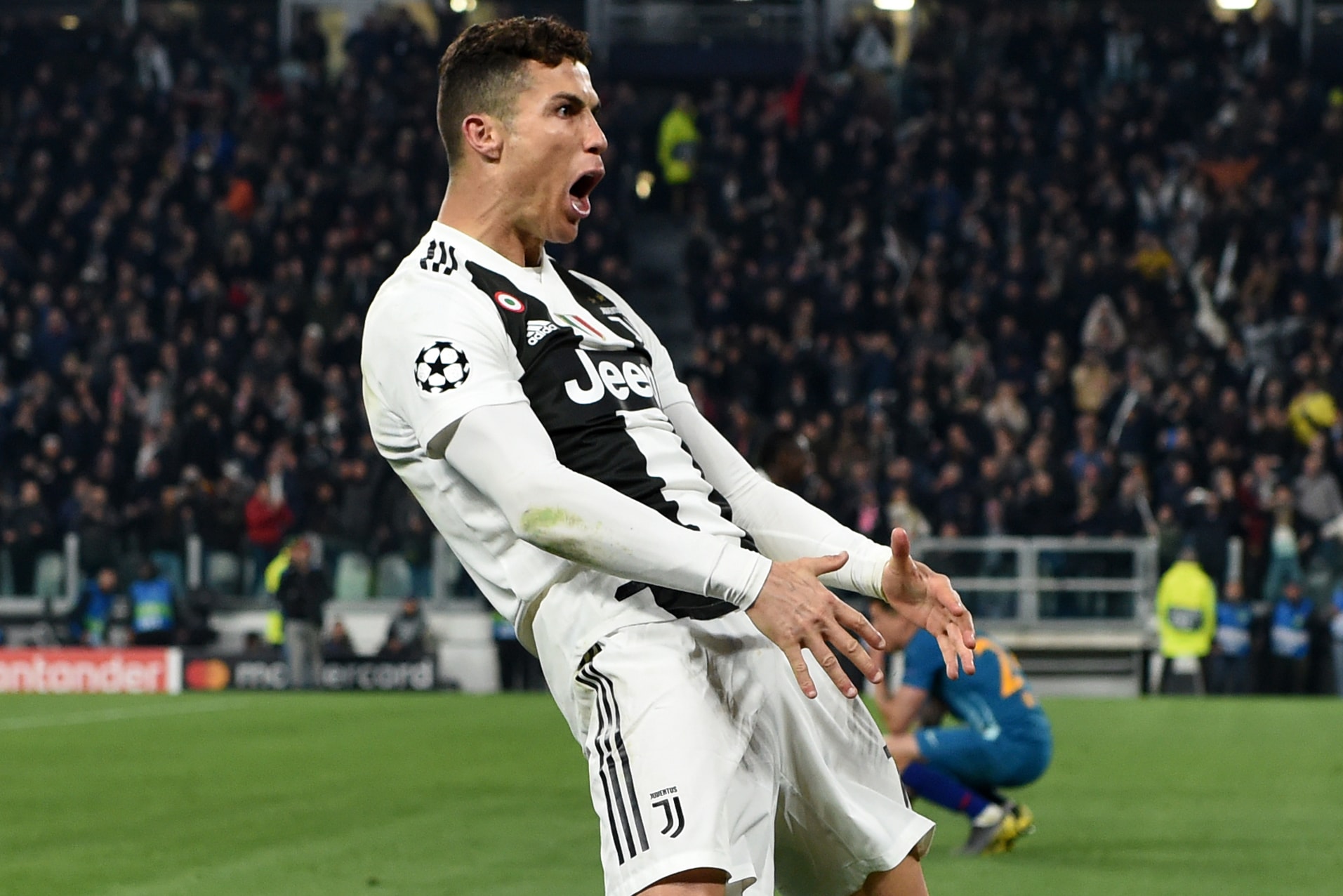 Cristiano Ronaldo Célébration Amende Ligue des champions