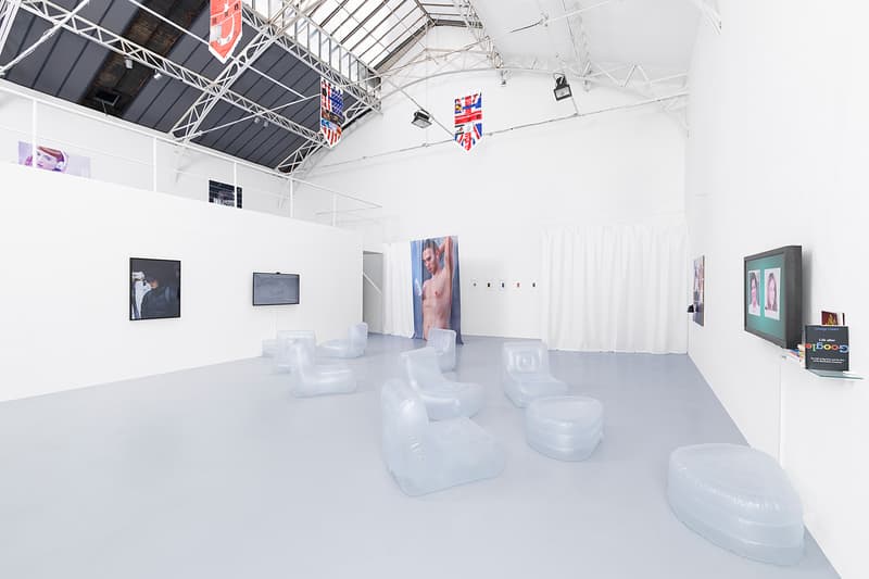 Photo De L'Exposition "INFLUENCERS" De Ben Elliott