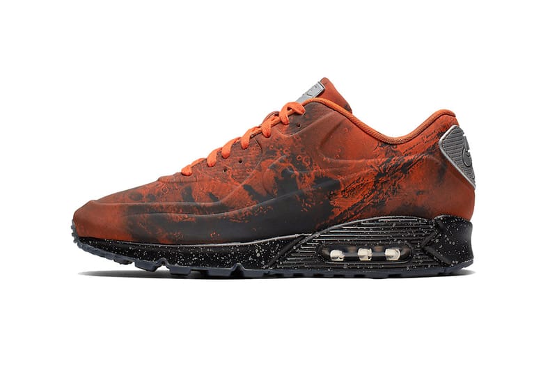 Cette Nike Air Max 90 Inspirée Par La Planète Mars S'Offre De Nouvelles Images