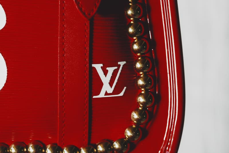 Supreme x Louis Vuitton : Un Label Parisien Imagine Une Chaise En Hommage | HYPEBEAST