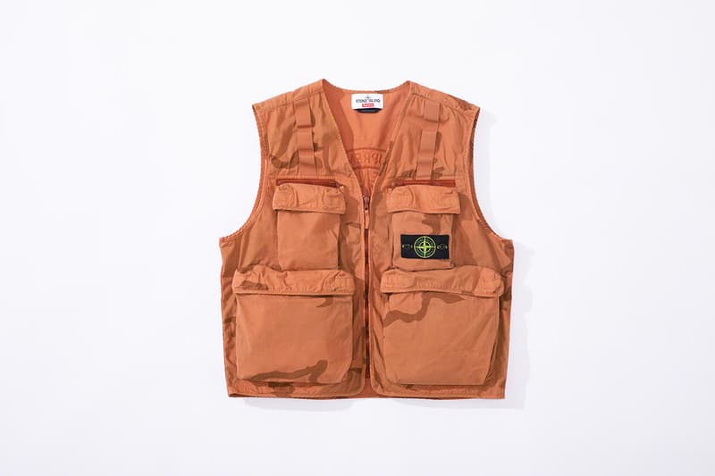 Photos De La Collaboration Entre Supreme Et Stone Island