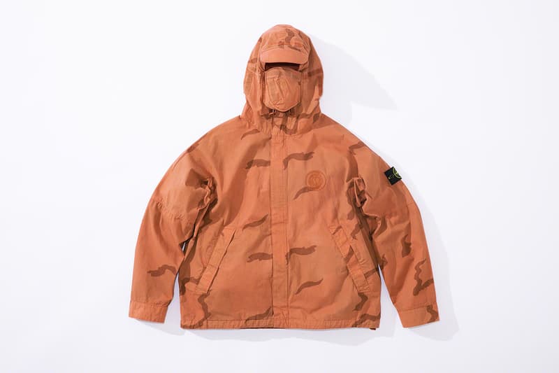 Photos De La Collaboration Entre Supreme Et Stone Island