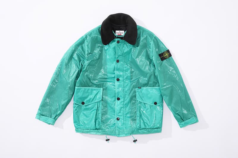 Photos De La Collaboration Entre Supreme Et Stone Island