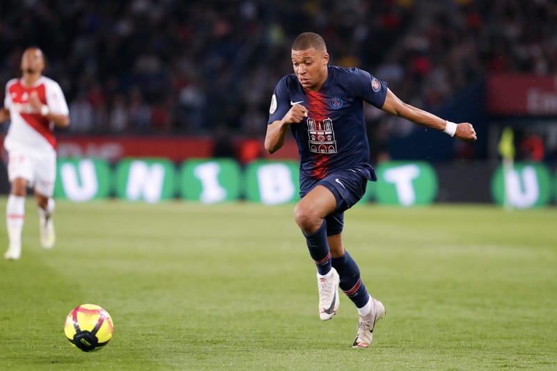 "Kylian Mbappé a un pic de vitesse comparable à un bon cadet/junior spécialiste"