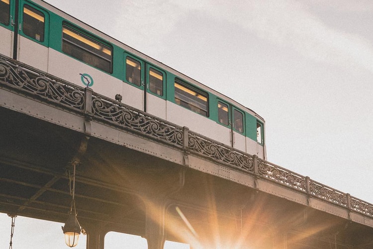 Certains métros parisiens vont bientôt circuler toute la nuit