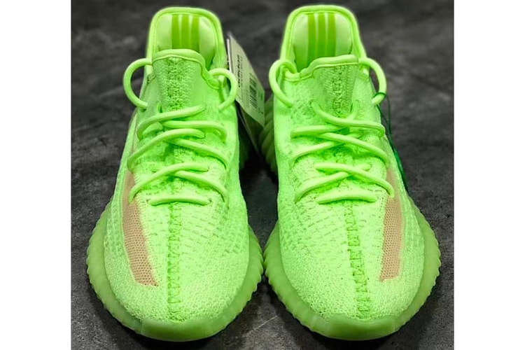 Un premier aperçu de la YEEZY BOOST 350 V2 "Glow-in-the-Dark"