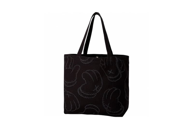 Photo de la collaboration KAWS x Uniqlo UT
