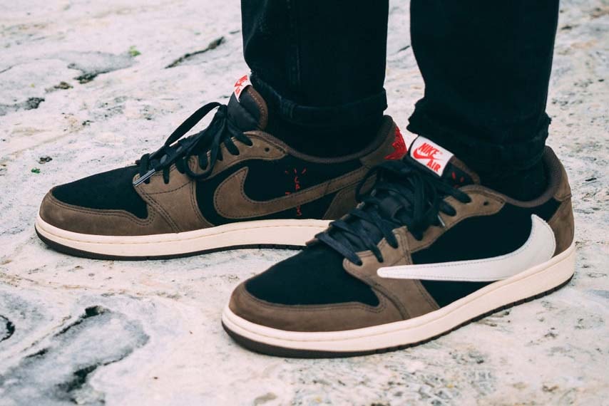 Travis Scott X Air Jordan 1 Low Apercu On Feet Hypebeast Travis Scott X Air Jordan 1 Low Apercu On Feet Hypebeast