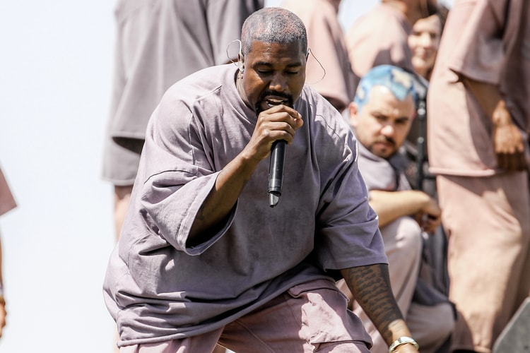 Decathlon interpelle Kanye West pour la ressemblance entre ses YEEZY "chaussettes" et ses bottillons de plongée