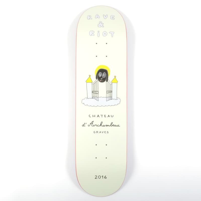 Photo de la collection RAVE Skateboards x RIOT