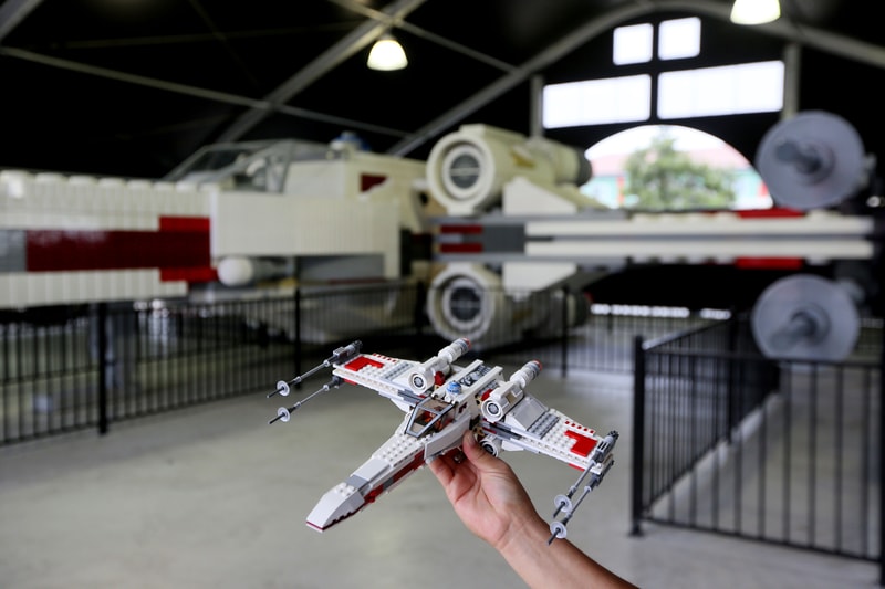 LEGO Star Wars x-wing taille reelle paris 