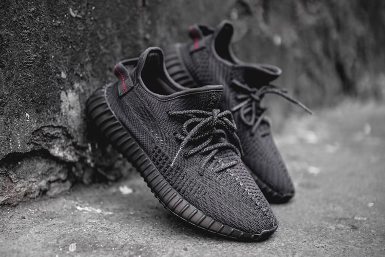Photos, Vidéos - Files d'attente dantesques pour la sortie de la YEEZY BOOST 350 V2 "Triple Black"