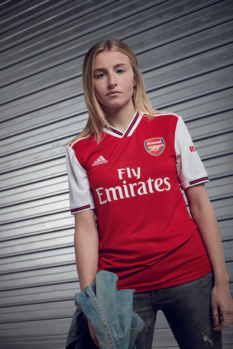 Photo du nouveau kit d'Arsenal