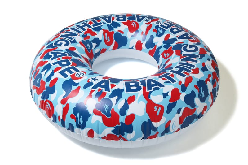 BAPE France ressort ses bouées à imprimé camouflage tricolore