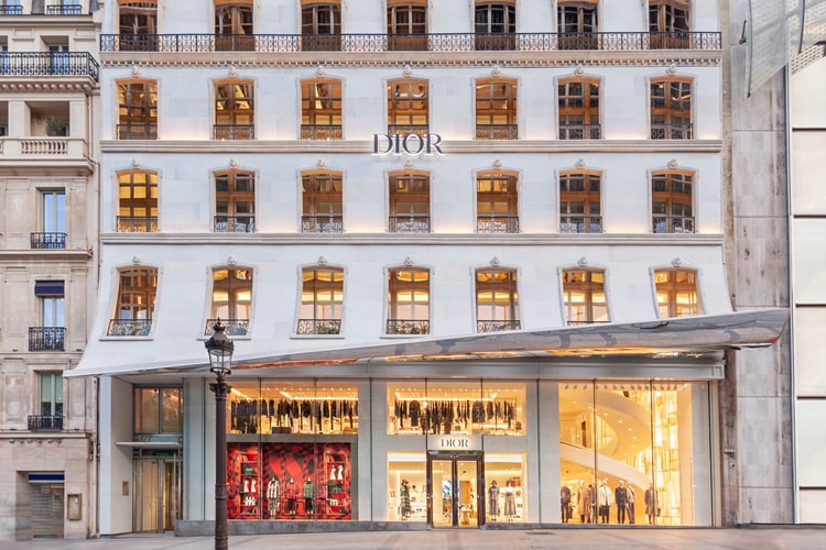 Rentrez dans la nouvelle boutique Dior des Champs-Elysées