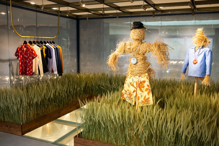 Jacquemus investit les Galeries Lafayette Champs-Élysées et ressort des pièces d'archives iconiques