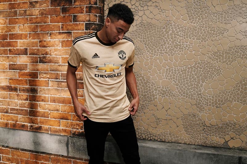 Photo Manchester United maillot 2019/2020