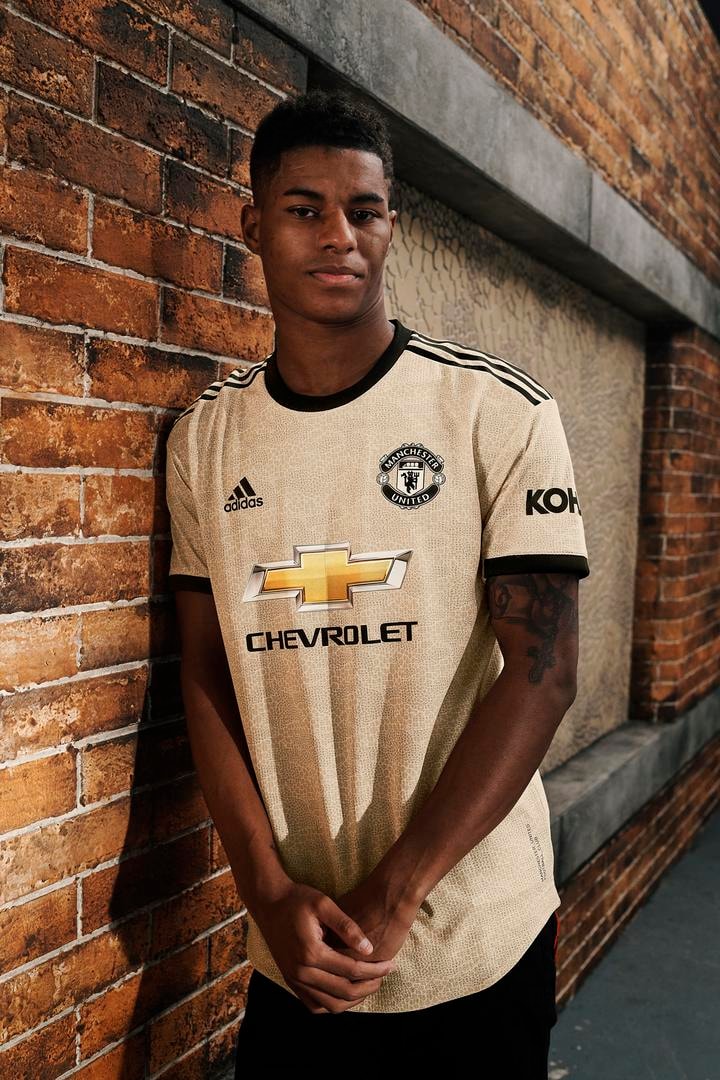 Photo Manchester United maillot 2019/2020