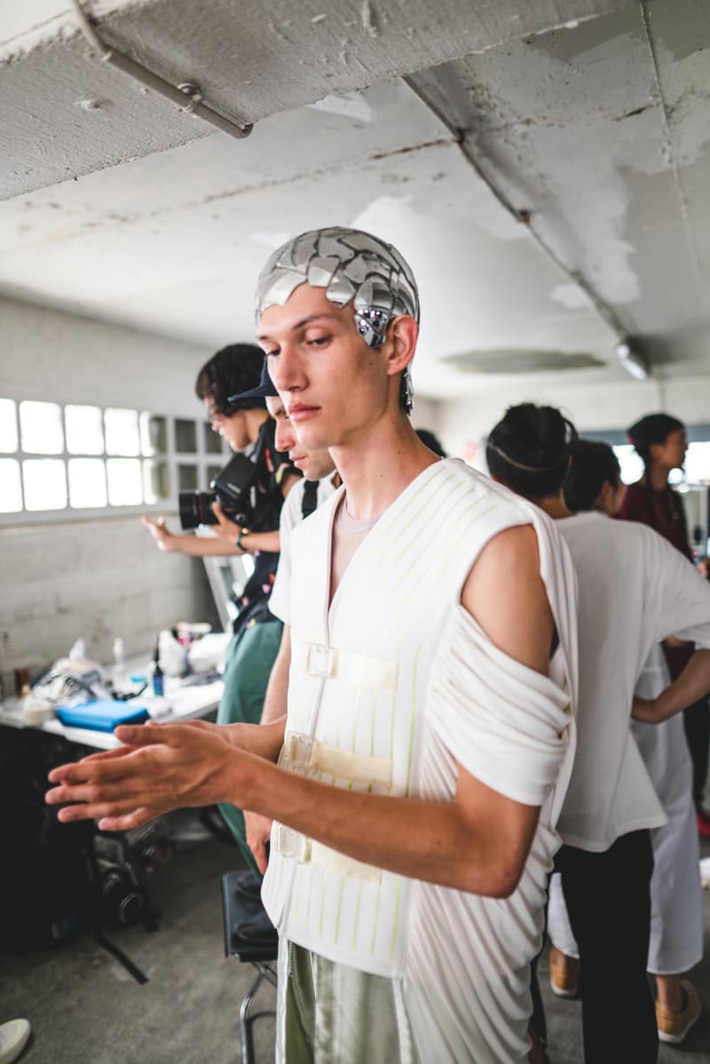 Photo des backstages du défilé Printemps/Été 2020