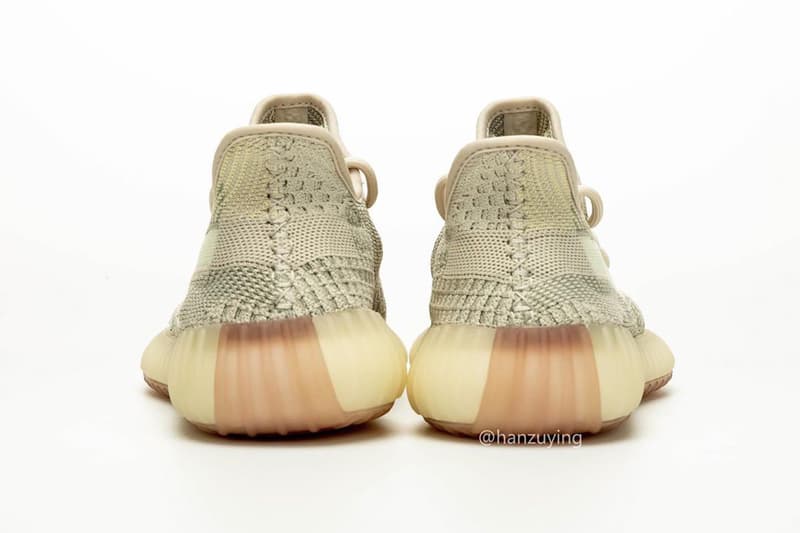 Photo YEEZY 350 V2 "Citrin"