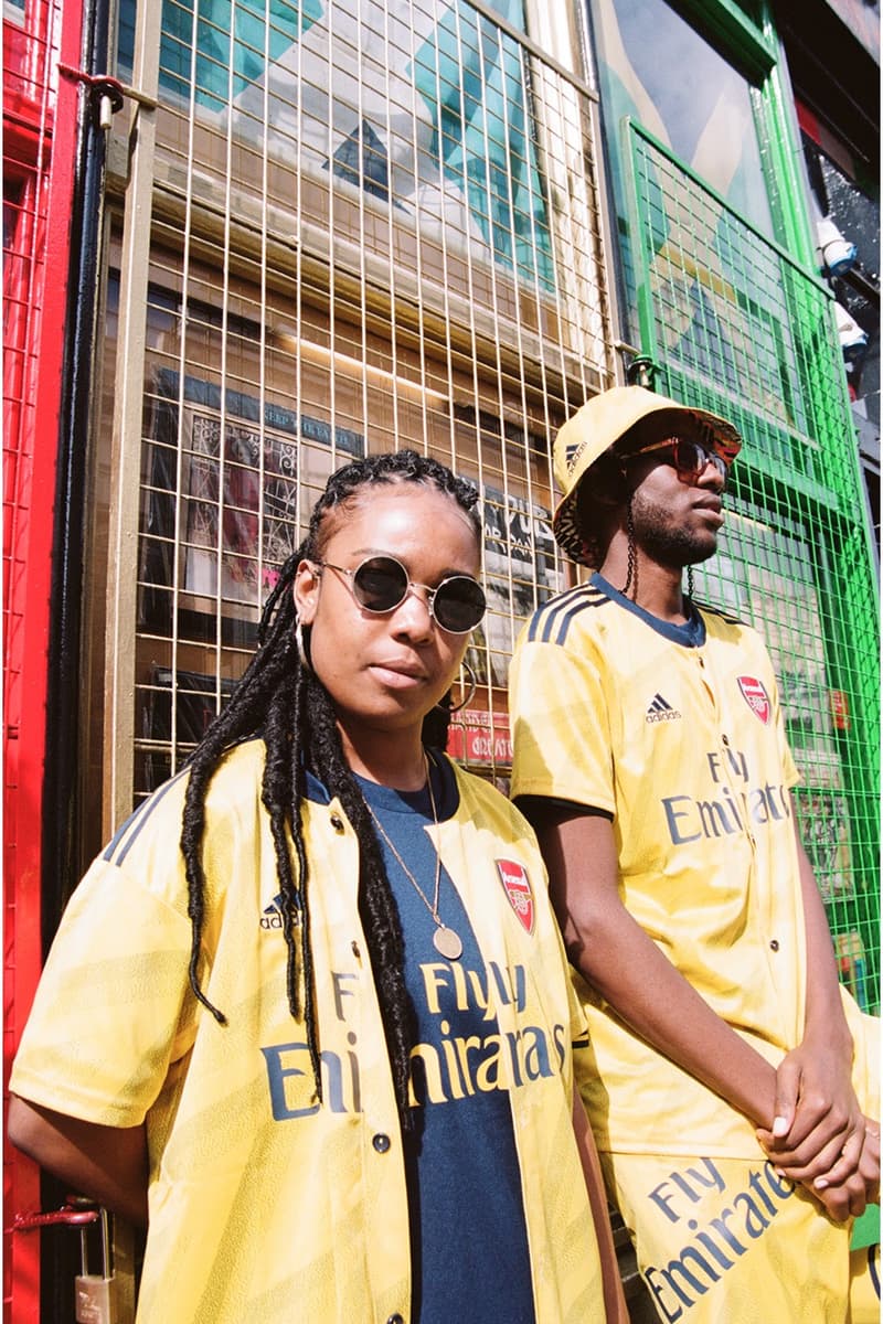 Photos kit arsenal Carnavl Notting Hill