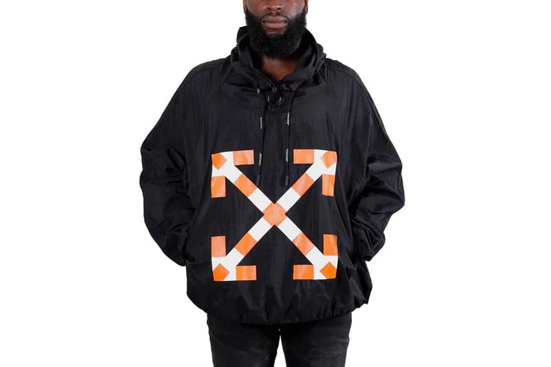 Photos Off White