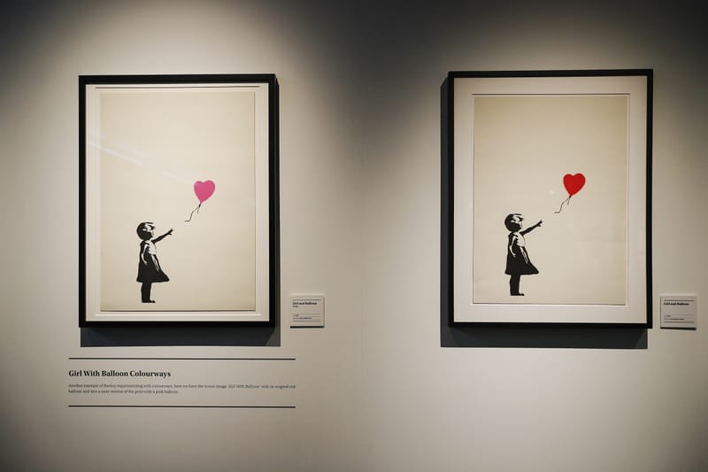 Une collection de Banksy, dont le titre insulte ses acheteurs, se vend pour un montant record