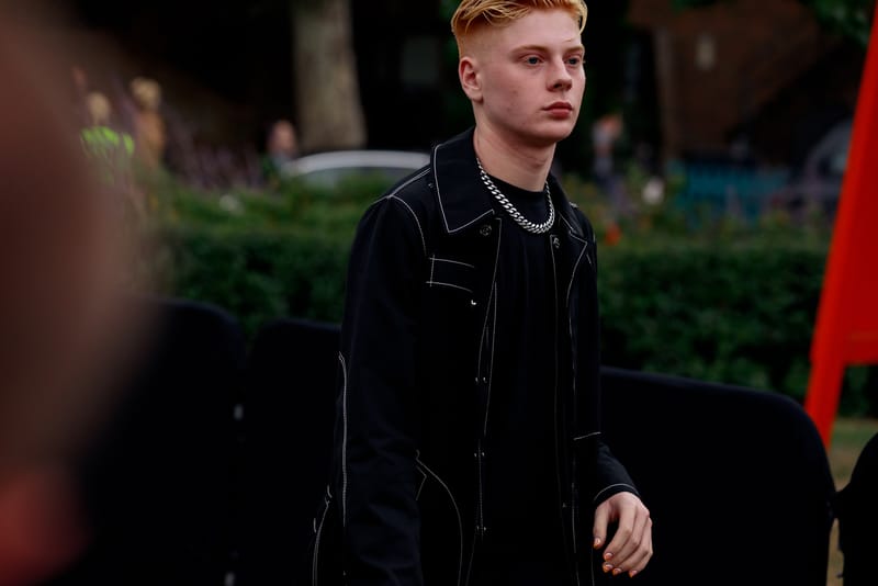 Plongez dans la Fashion Week de Londres à travers ces streetstyles