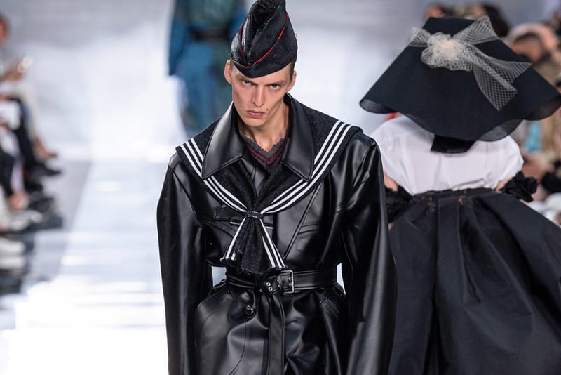 Vidéo - La démarche de ce mannequin fait le buzz à la Fashion Week de Paris