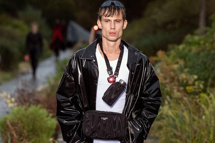 Marine Serre interpelle sur le réchauffement climatique avec un défilé unisexe engagé à la Fashion Week de Paris