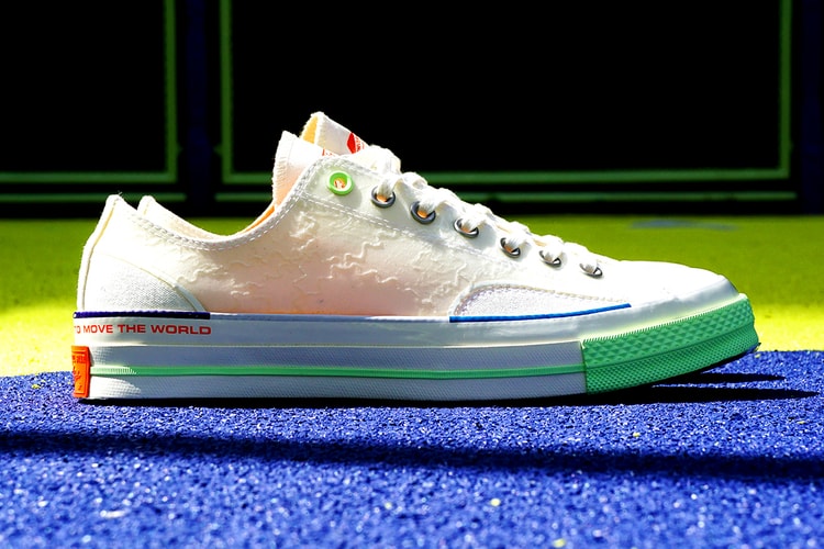 Gros plan sur les sneakers de la nouvelle collab Converse x Pigalle