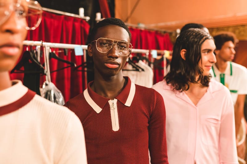 Telfar présente un défilé unisexe à la Fashion Week de Paris pour redonner le pouvoir "aux putains de gens"