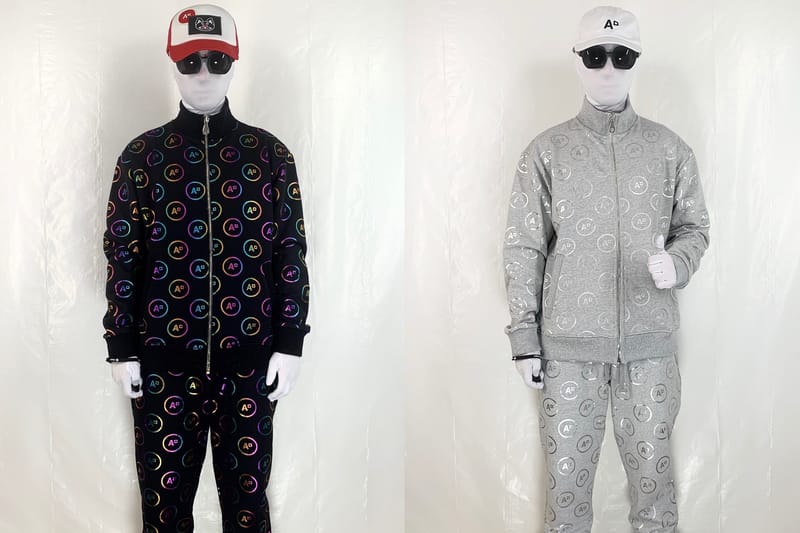 AAUCARRE droppe de nouveaux ensembles monogrammés