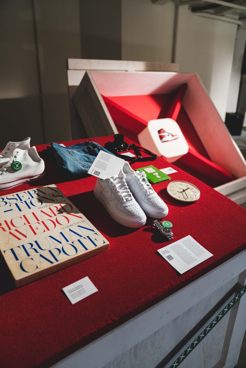 StockX