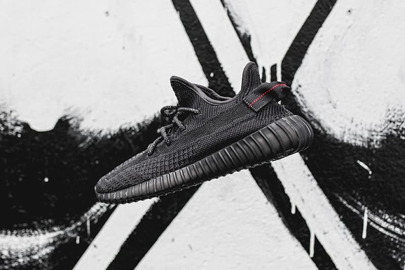 YEEZY BOOST 350 V2 Black