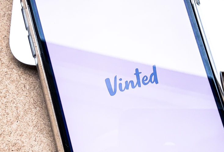 "Dépassé par son succès", Vinted épinglé pour son service défaillant