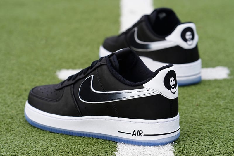Zoom sur la Colin Kaepernick x Nike Air Force 1