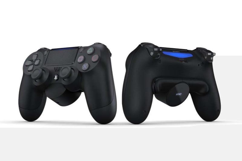Sony dote ses manettes Dualshock 4 d'une fixation dorsale pour personnaliser les commandes