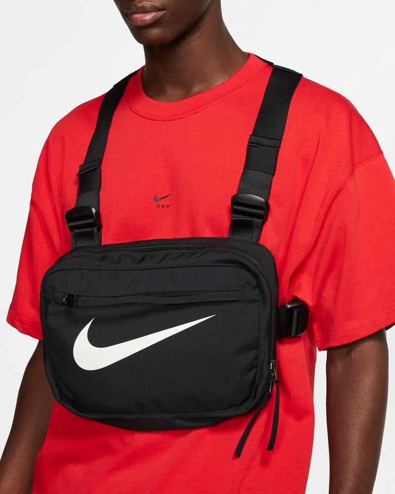 Nike met en vente ses chest bag imaginés avec Alyx