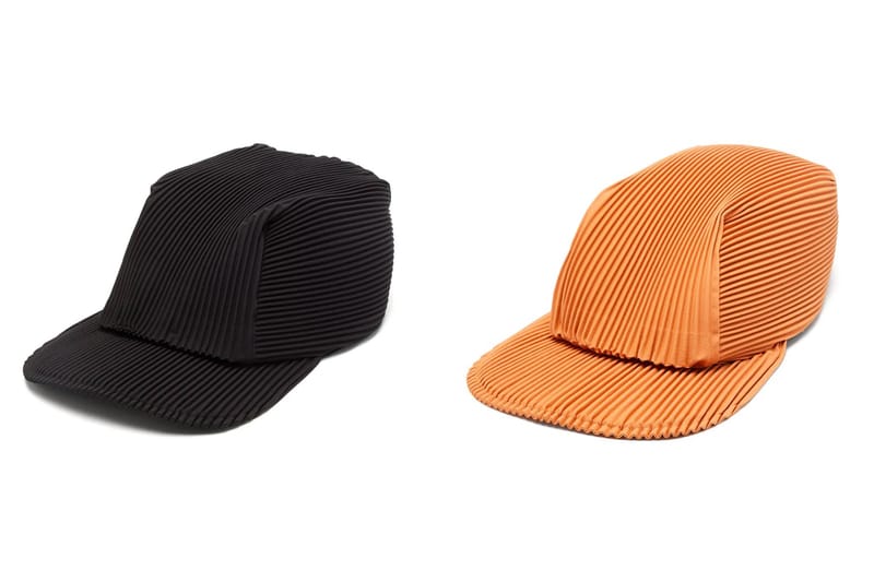 PLISSÉ de la tête aux pieds - ISSEY MIYAKE dévoile de nouvelles casquettes